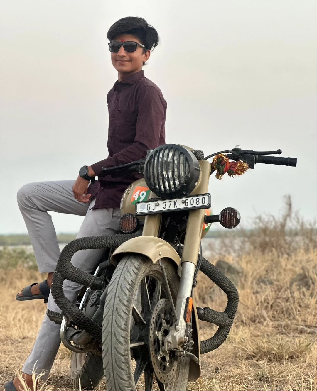 HIMESH BHATT